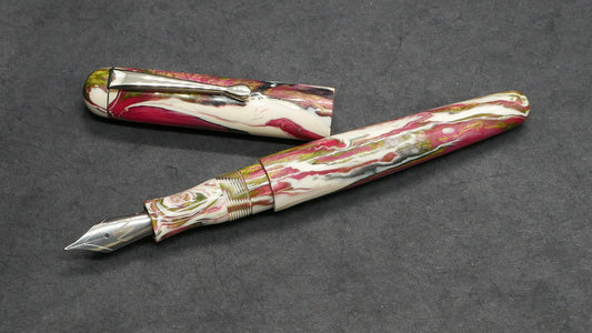Majestic - Small - Carolina Pen Co Ivory Roses resin, d1 - clip - #6 nib