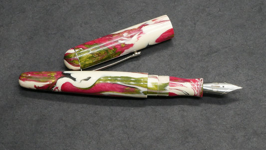 Majestic - Small - Carolina Pen Co Ivory Roses resin, d2 - clip - #6 nib