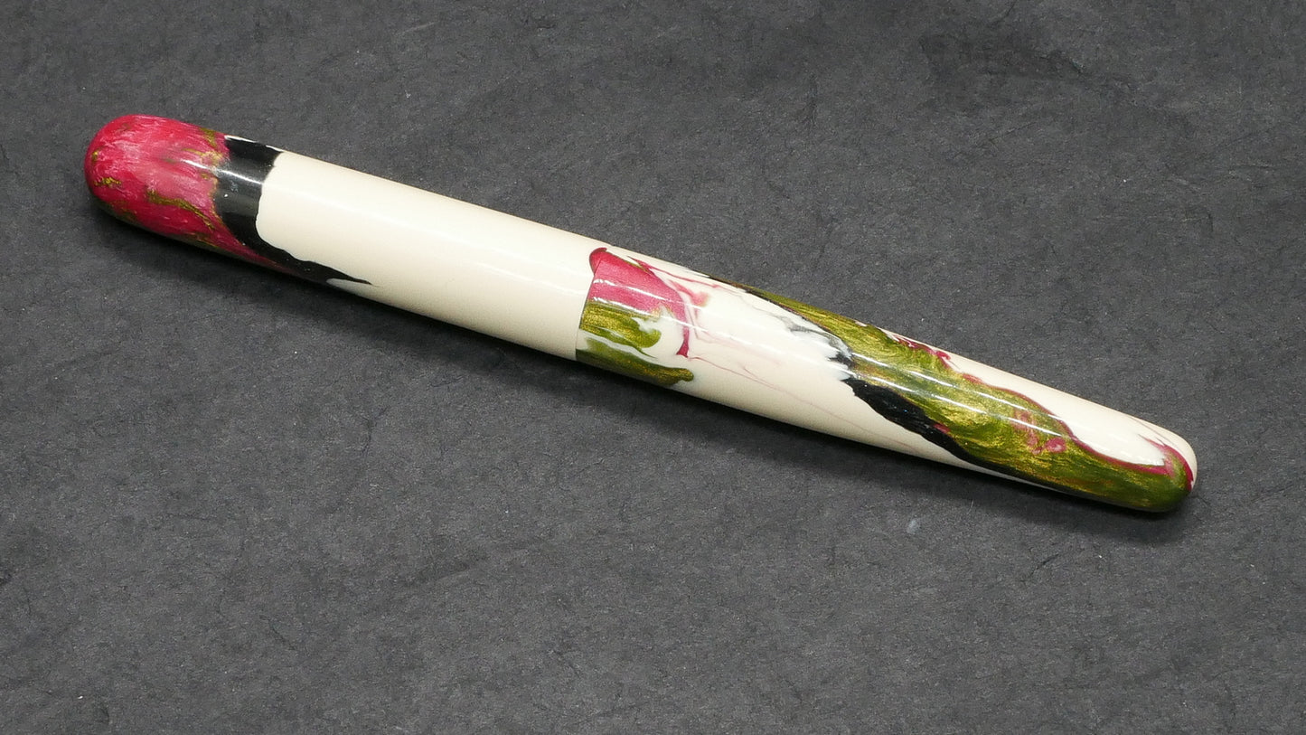 Majestic - Small - Carolina Pen Co Ivory Roses resin, d3 - #6 nib