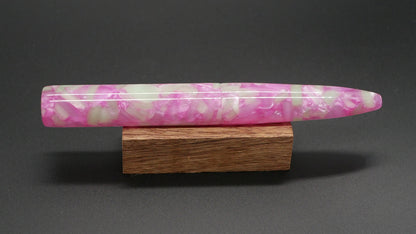 Preston fountain pen  - slim - Shorty - Pink pebbles acrylic - Jowo #6 nib - Short carts only