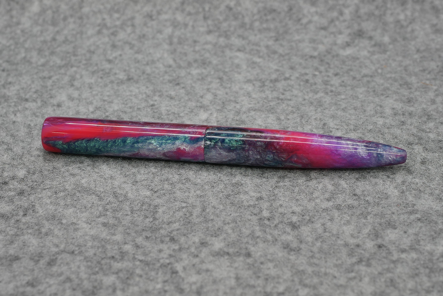 Preston fountain pen  - slim - Starry Night Arkansas Pinkresin - Jowo #6 nib