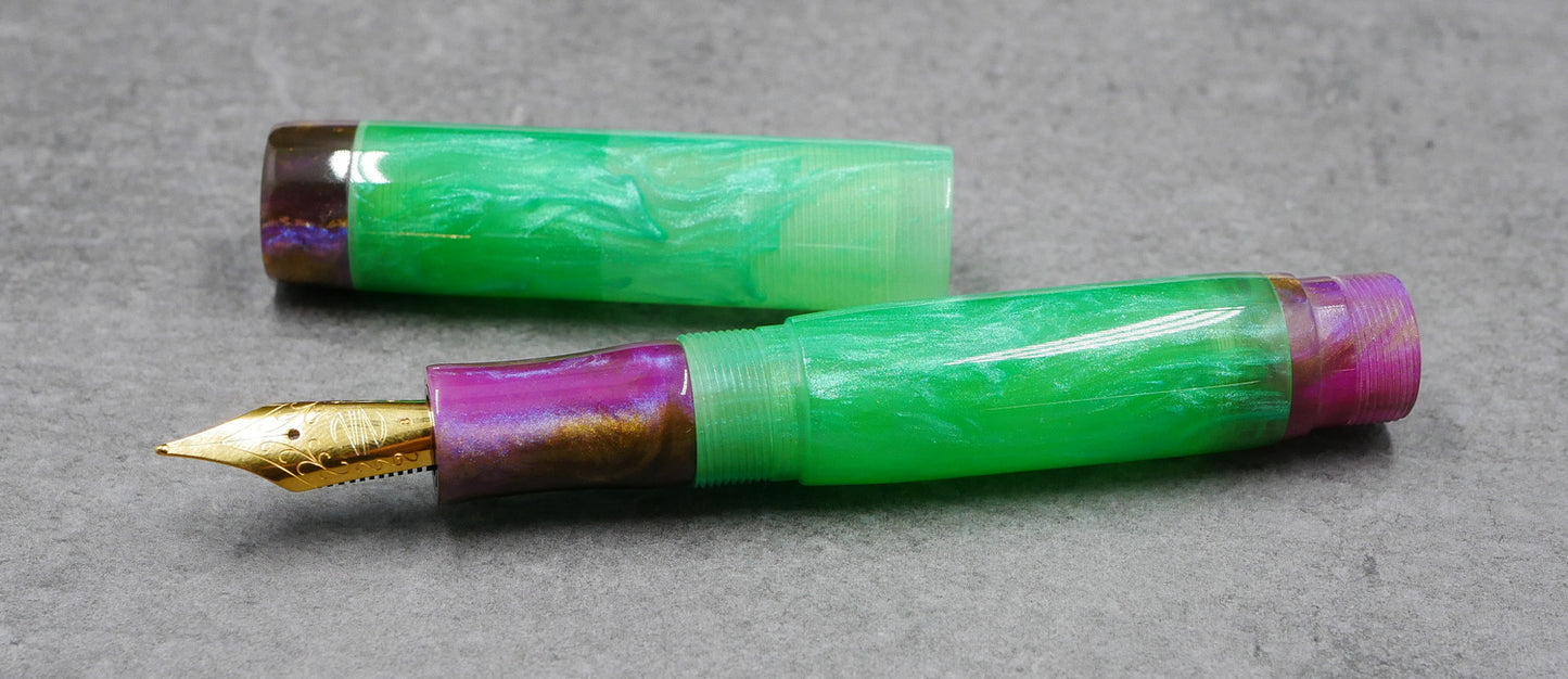 Como - Medium -  D Squared Green and Purple/Gold resin - #6 nib